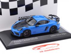 Porsche 718 (982) Cayman GT4 RS 2021 blue / black rims 1:43 Minichamps