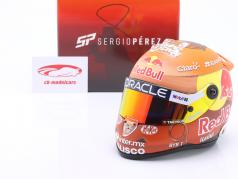 Sergio Perez Red Bull Racing #11 Canada GP formula 1 2023 casco 1:2 Schuberth