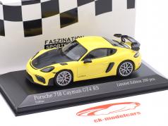 Porsche 718 (982) Cayman GT4 RS 2021 yellow / silver rims 1:43 Minichamps