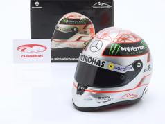 M. Schumacher Mercedes GP W03 式 1 Spa 300番目の GP 2012 プラチナ ヘルメット 1:2 Schuberth