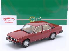 Alfa Romeo Alfa 6 2.5 (Tipo 119) 1979-83 vermelho 1:18 Cult Scale