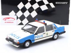Volvo 740 GL politie Zweden 1986 wit / blauw 1:18 Minichamps