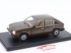 Opel Kadett D 1.3 Année de construction 1979 brun métallique 1:24 Hachette