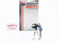 On Air figuur #5 Set cameraman met camera 1:18 American Diorama