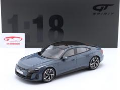 Audi e-tron GT Baujahr 2021 kemora grau 1:18 GT-Spirit