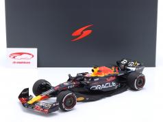 Max Verstappen Red Bull RB19 #1 ganhador Bahrein GP Fórmula 1 Campeão mundial 2023 1:18 Spark
