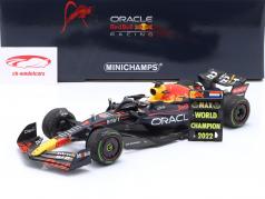 M Verstappen Red Bull RB18 #1 winnaar Japan GP formule 1 Wereldkampioen 2022 1:18 Minichamps