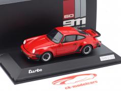 Porsche 911 (930) Turbo 3.0 indischrot 1:43 Spark