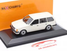 Opel Kadett D Caravan Bouwjaar 1979 wit 1:43 Minichamps