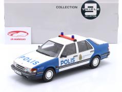 Saab 9000 CD Turbo Año de construcción 1990 Suecia policía azul / blanco 1:18 Triple9