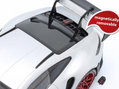 Porsche 911 (992) GT3 RS 建設年 2023 銀 / 赤 リム 1:18 Minichamps