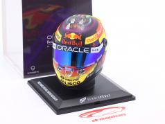 S. Perez Red Bull Racing #11 mexicansk GP formel 1 2023 hjelm 1:4 Schuberth