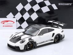 Porsche 911 (992) GT3 RS 建设年份 2023 白色的 / 黑色的 轮辋 1:18 Minichamps
