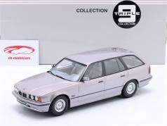 BMW 5s serie E34 Touring Byggeår 1996 artik sølv 1:18 Triple9