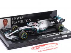 Hamilton Mercedes-AMG F1 W10 #44 Ganhador Bahrein GP Fórmula 1 2019 1:43 Minichamps