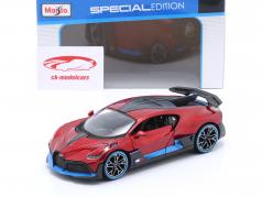 Bugatti Divo Année de construction 1018 rouge métallique 1:24 Maisto
