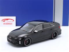 Audi RS3 (8Y) Limousine 建设年份 2022 黑色的 1:18 Ixo