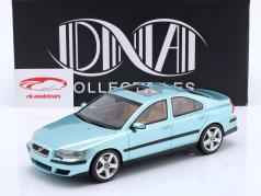 Volvo S60 R 建設年 2003 ライトグリーン 1:18 DNA Collectibles