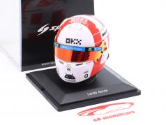 Lando Norris #4 McLaren F1 Team Monaco GP Fórmula 1 2023 capacete 1:5 Spark