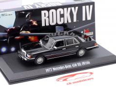 Mercedes-Benz 450 SEL (W116) 1977 Filme Rocky IV (1985) preto 1:43 Greenlight