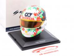 Yuki Tsunoda #22 Scuderia AlphaTauri Italia GP fórmula 1 2023 casco 1:5 Spark