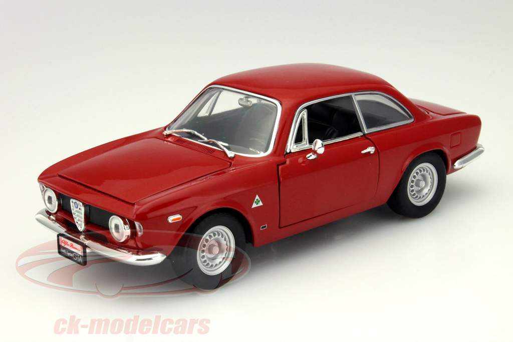 ミニカー 1965 ALFA ROMEO GIULIA SPRINT GTA 1/18 1965 ALFA ROMEO GIULIA SPRINT GTA 1/18 - メルカリ