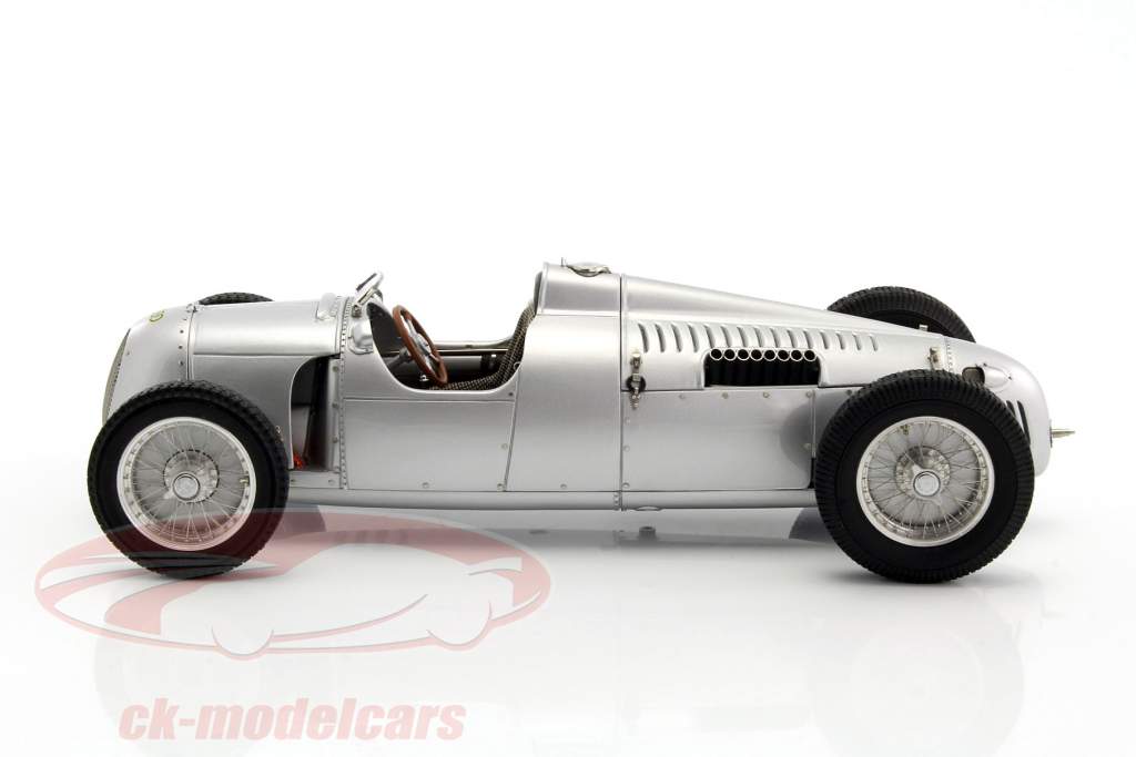 Auto Union Typ C year 1936/37 silver 1:18 CMC