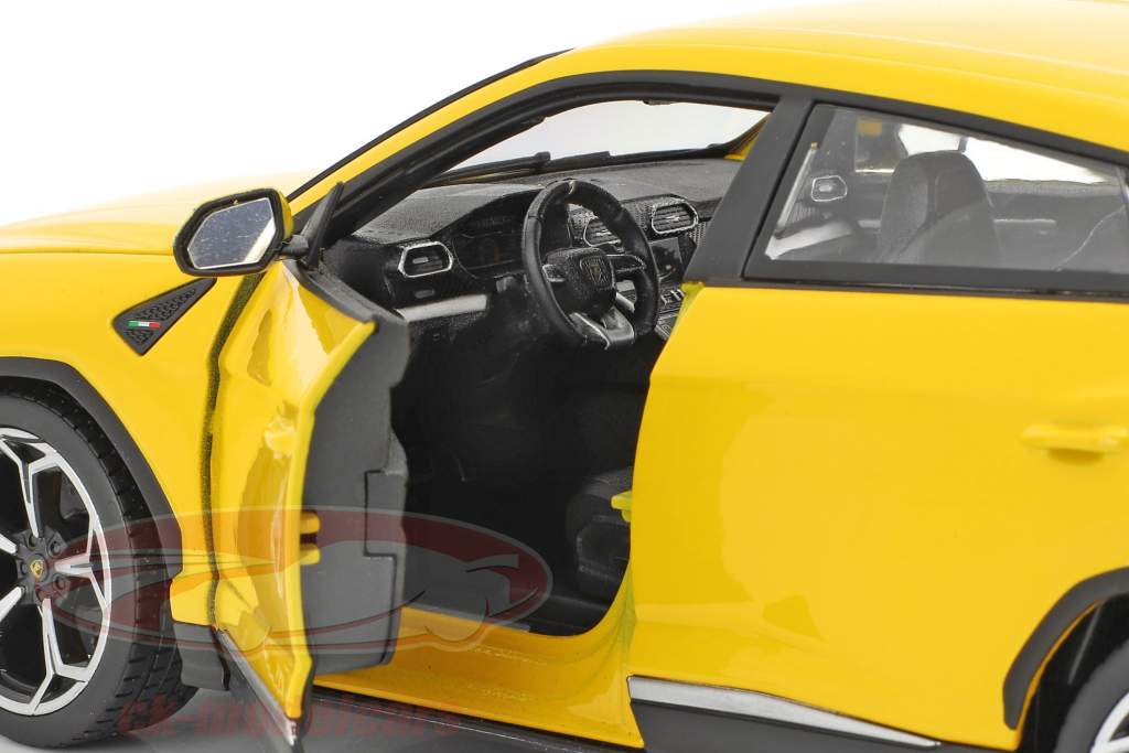 Lamborghini Urus 黄色 1:18 Bburago