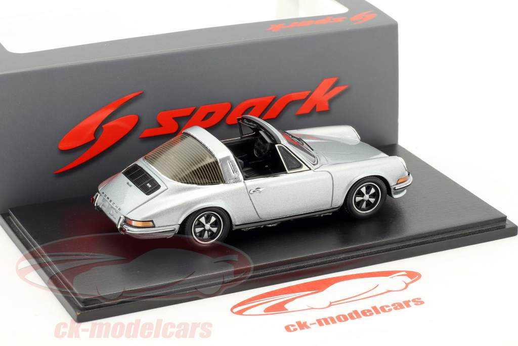 Spark 1:43 Porsche 911 2.4S Targa year 1973 silver S4926 model car 
