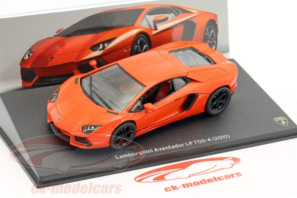 Lamborghini Aventador LP 700-4 Opførselsår 2010 appelsin 1:43 Leo Models
