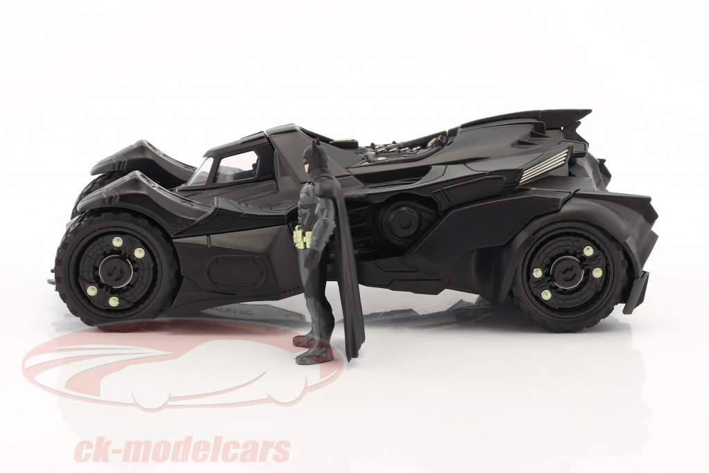 Batmobile Arkham Knight (2015) とともに フィギュア Batman 黒 1:24 Jada Toys
