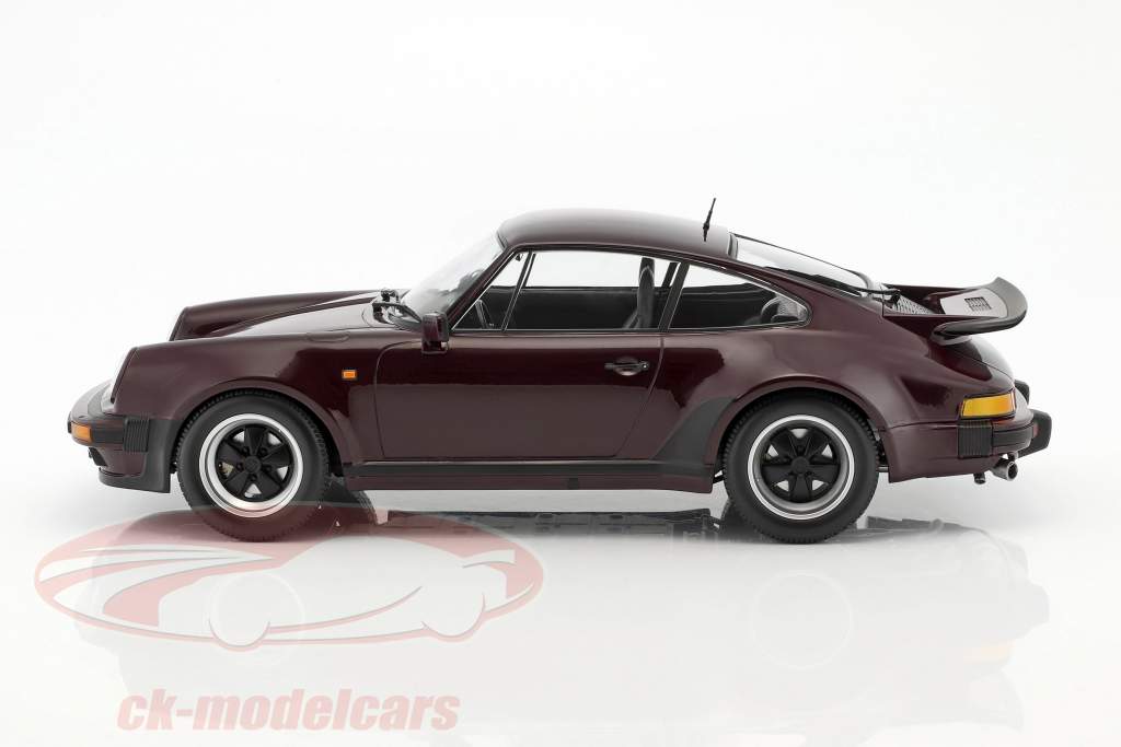 Minichamps 1:12 Porsche 911 (930) Turbo 築 1977 パープル 125066116  