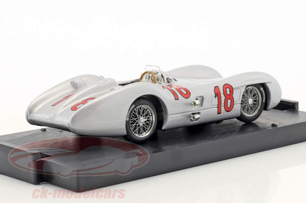 Juan Manuel Fangio Mercedes W196C #18 gagnant français GP champion du monde formule 1 1954 1:43 Brumm