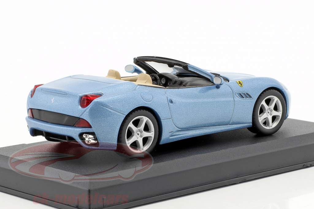 Ferrari California Cabrio blau 1:43 IXO/Altaya Modellauto 