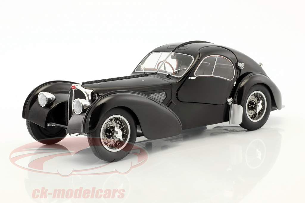 Bugatti Type 57 SC Atlantic Baujahr 1938 schwarz 1:18 Solido
