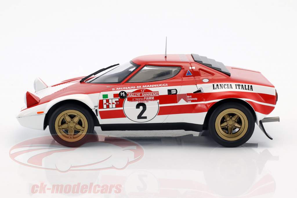 Lancia Stratos HF #2 winnaar Rallye SanRemo 1974 Munari, Manucci 1:18 Triple9