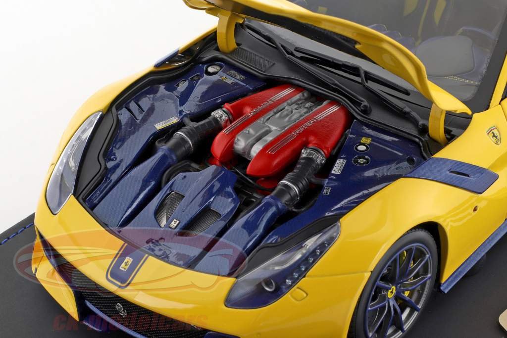 BBR Models 1:18 Ferrari F12 TDF modena gelb mit Box