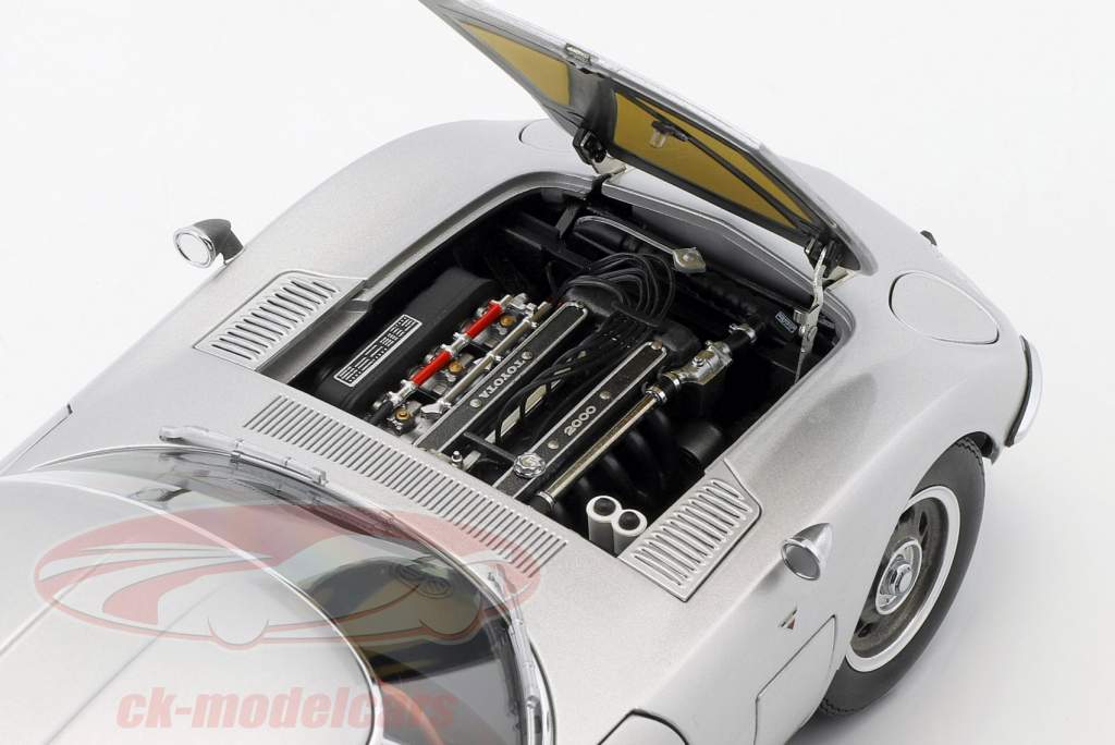 Toyota 2000 GT coupe ano de construção 1965 prata 1:18 AUTOart