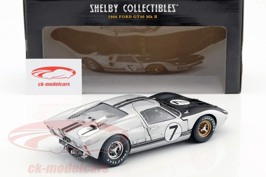 Ford GT40 Mk II #7 24h LeMans 1966 Hill, Muir 1:18 Shelby Collectibles
