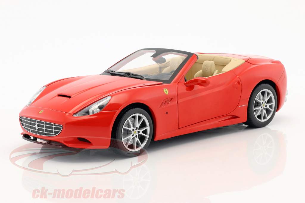 Ferrari California V8 Anno 2008 rosso con Hardtop 1:18 HotWheels Foundation