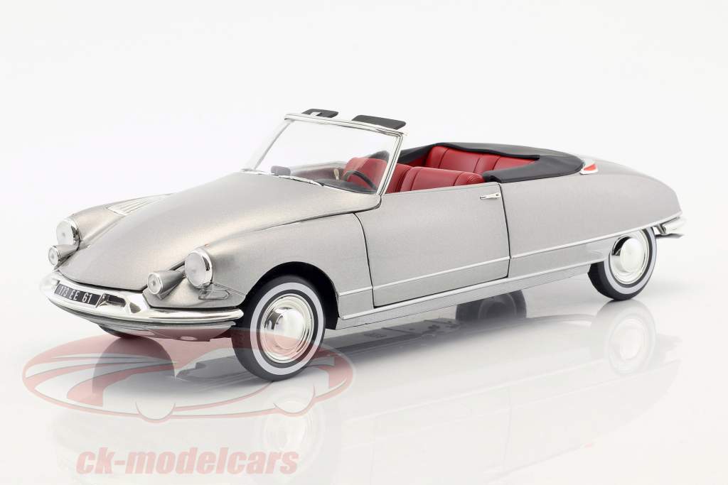 Citroen DS 19 Cabriolet with removable Top year 1961 pearl gray metallic 1:18 Norev