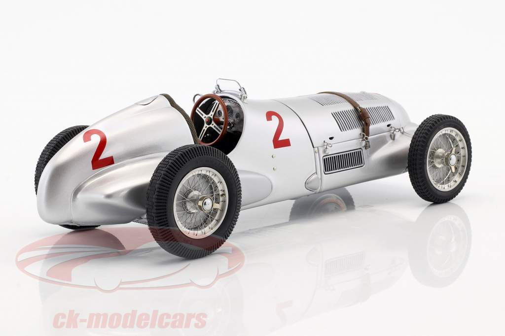 赫尔曼郎＃2奔驰W125多宁顿大奖赛一级方程式1937 1:18 CMC