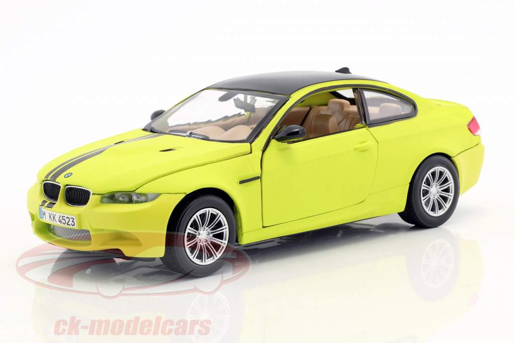 BMW M3 E92 Coupe année de construction 2008 terne néon jaune 1:24 MotorMax