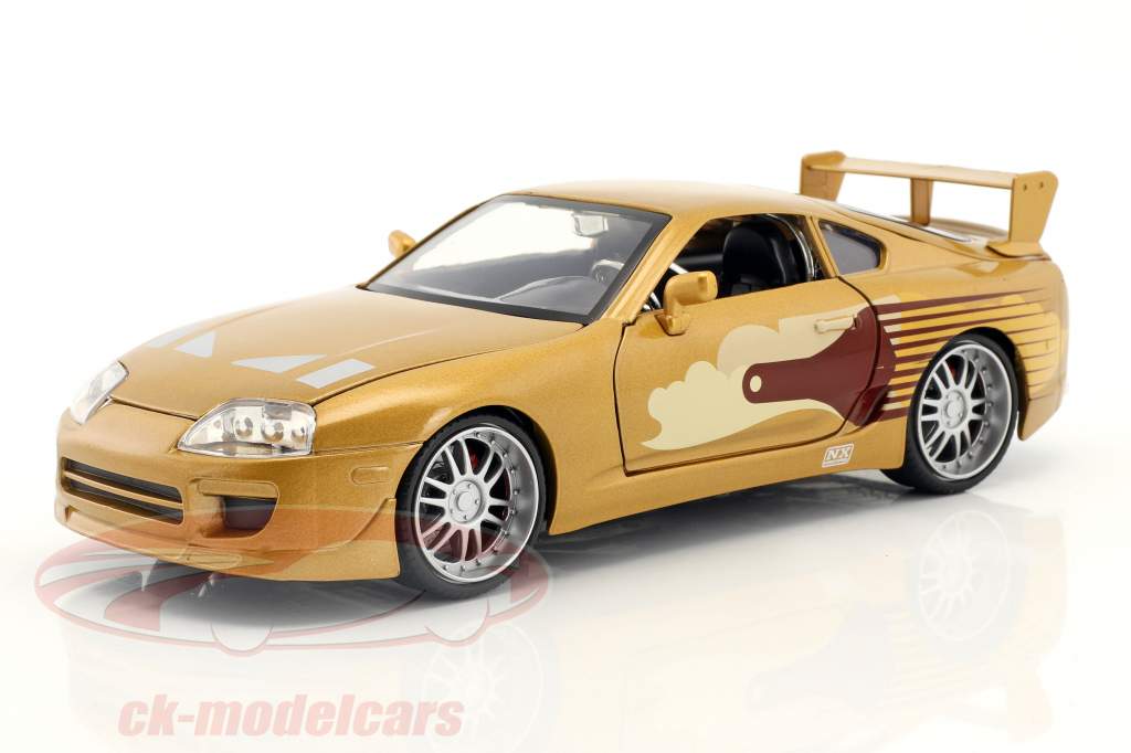 Slap Jack's Toyota Supra 築 1995 フィルム 2 Fast 2 Furious (2003) ゴールド 1:24 Jada Toys