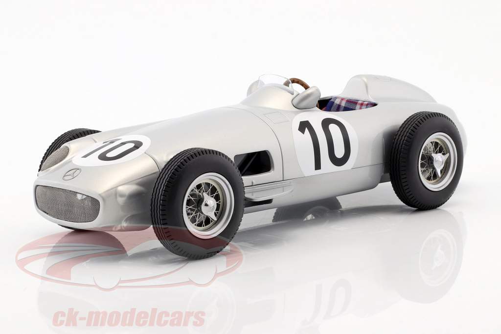 J.M. Fangio Mercedes-Benz W196 #10 второй Британская GP чемпион мира формула 1 1955 1:18 iScale