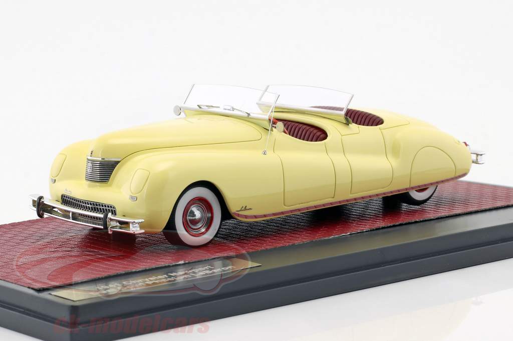 Chrysler Newport Dual Cowl Phaeton LeBaron year 1941 cream yellow 1:43 Matrix