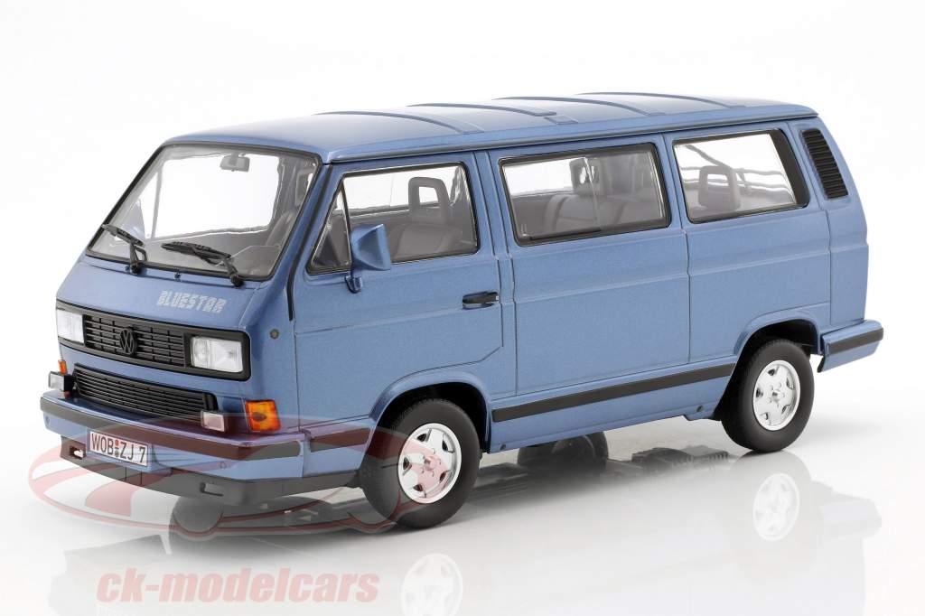 Volkswagen VW T3 Blue Star Bouwjaar 1990 blauw metalen 1:18 Norev