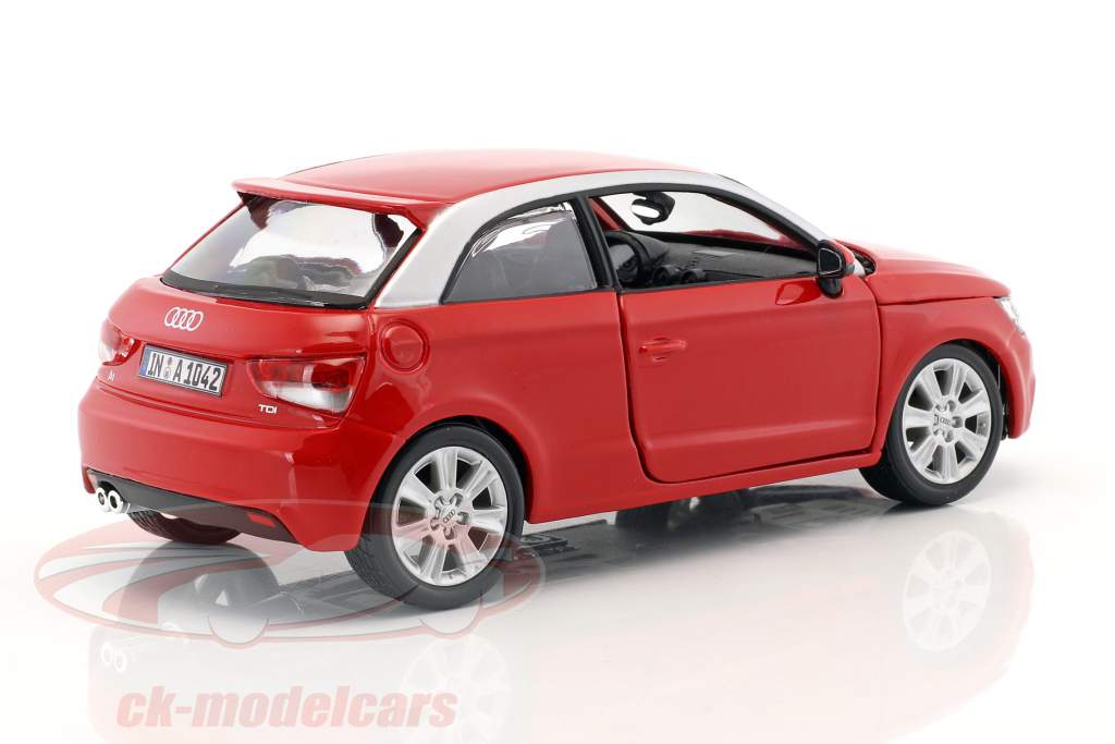 Audi A1 (8X) rød 1:24  Bburago