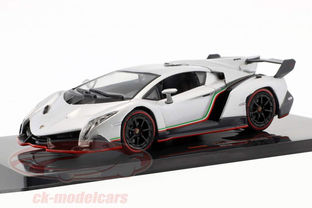 Lamborghini Veneno anno di costruzione 2013 argento metallico 1:43 Ixo