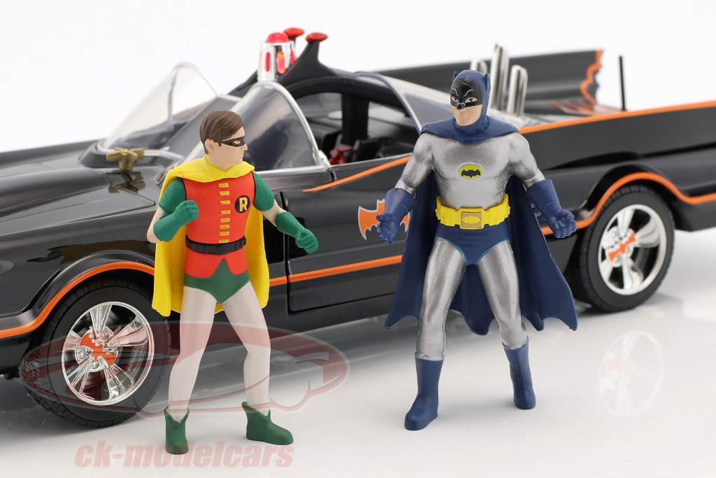 Batmobile Classic TV Series 1966 と Batman そして Robin 図 1:18 Jada Toys